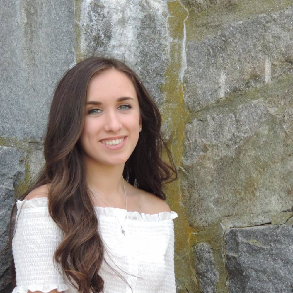 Meet your Posher, Christina